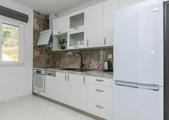 Adriatic Panorama View Apartman *