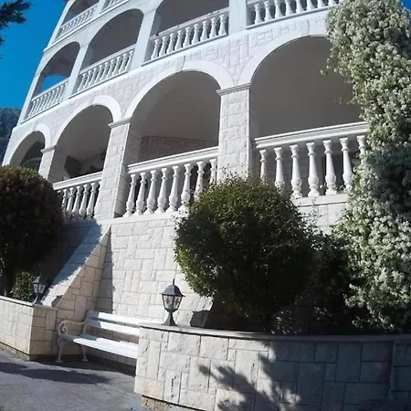 Adriatic Panorama View オミシュ